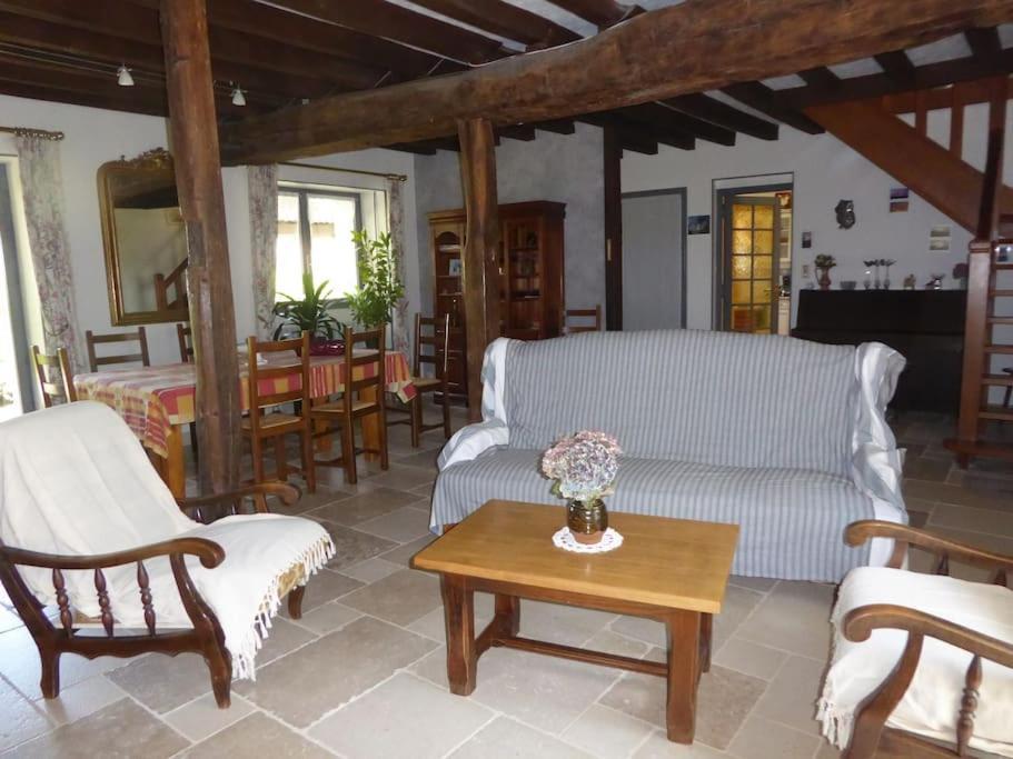 Maison Entiere Independante Noyers-sur-Serein Εξωτερικό φωτογραφία